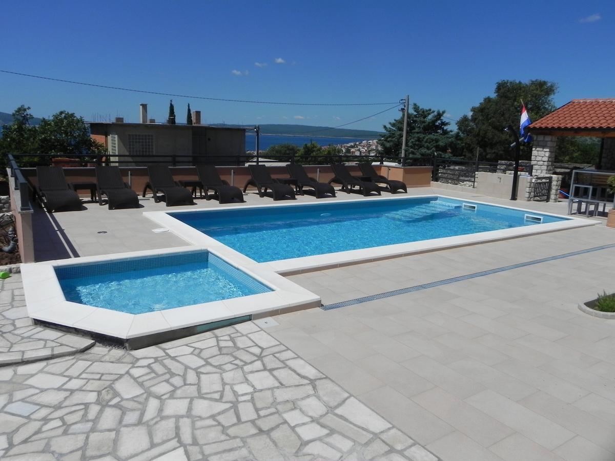Apartments Antolic Novi Vinodolski Luaran gambar